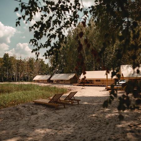 Glamping Mandra Kanev Hotel Leplyavo Exterior foto