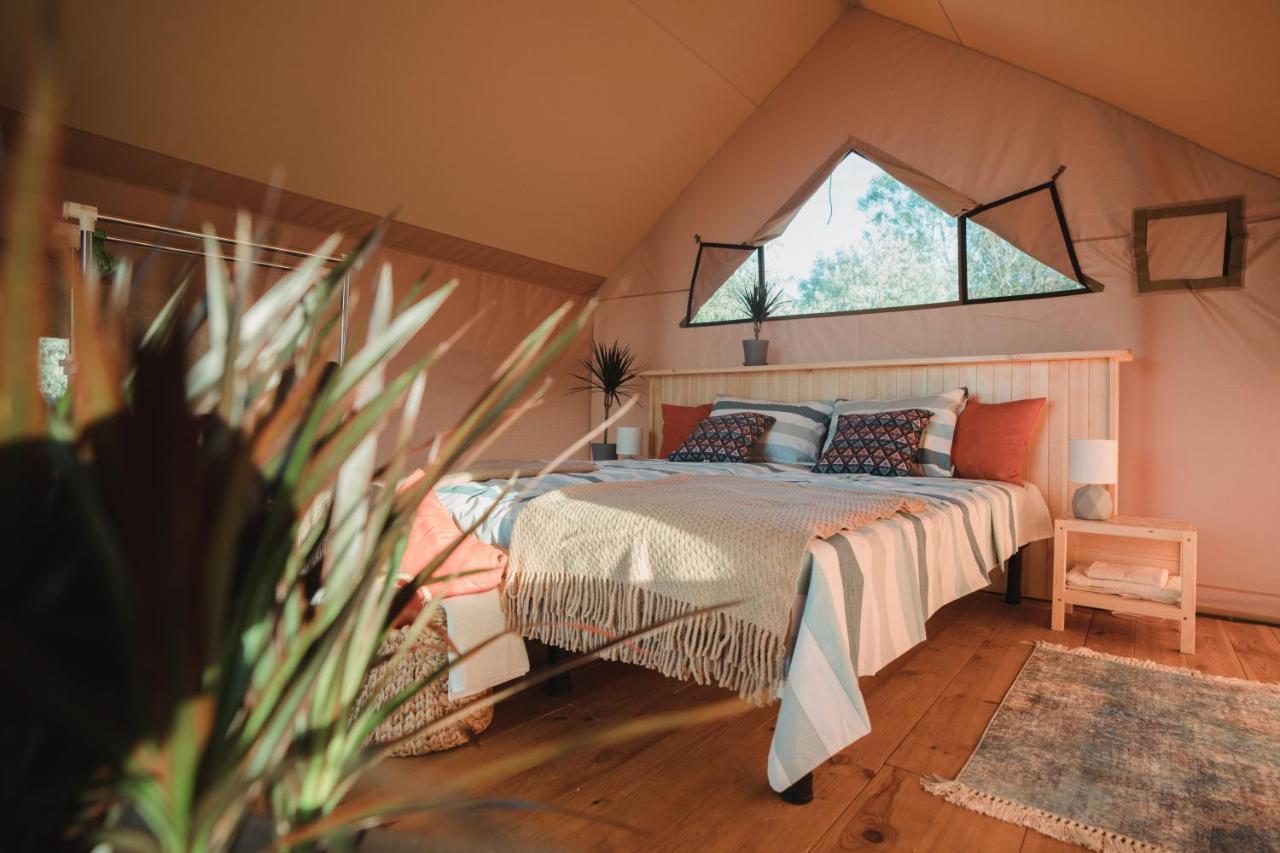 Glamping Mandra Kanev Hotel Leplyavo Exterior foto