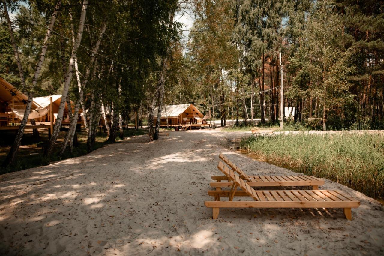 Glamping Mandra Kanev Hotel Leplyavo Exterior foto
